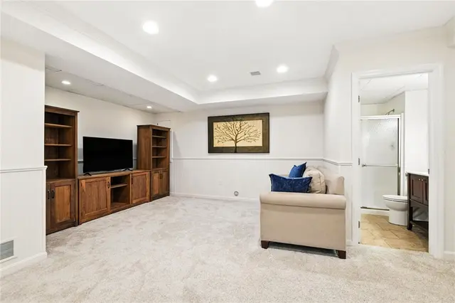 1337 Princeton Place gallery image 29