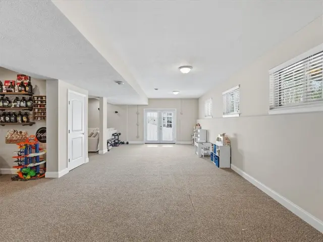 1337 Woodhill Dr Ext gallery image 25