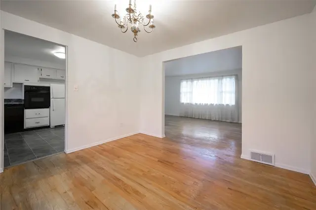 134 Pilgrim Dr gallery image 21