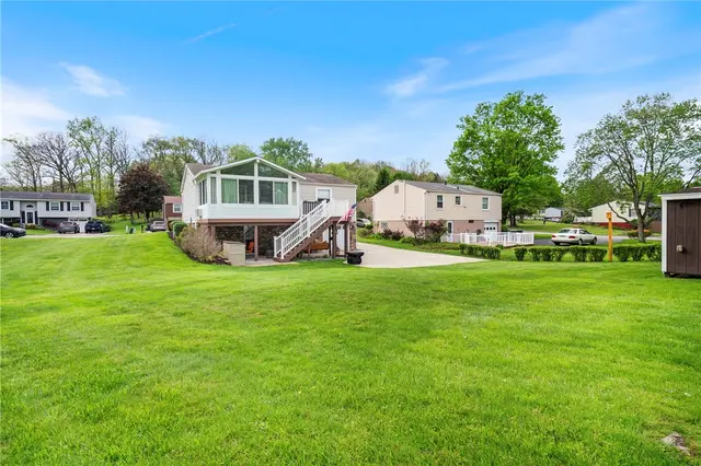 135 Fox Run Rd gallery image 9