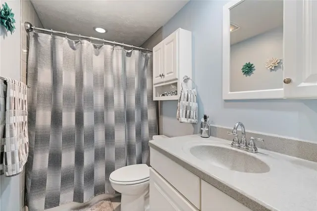 135 Fox Run Rd gallery image 16