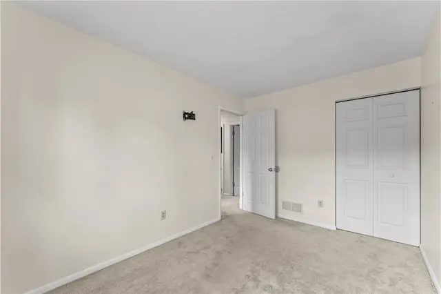 136 Chowning Ct gallery image 4
