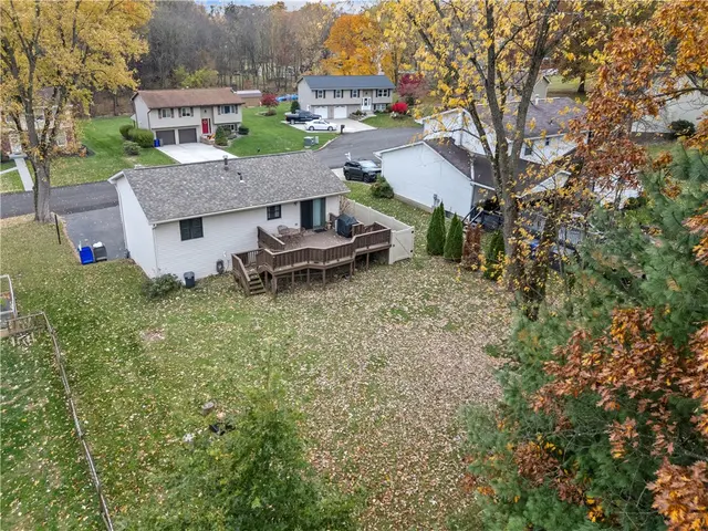 136 Chowning Ct gallery image 16