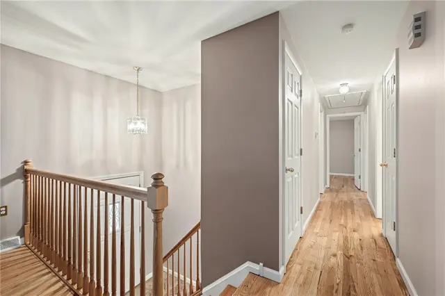 136 Kenney Drive gallery image 25