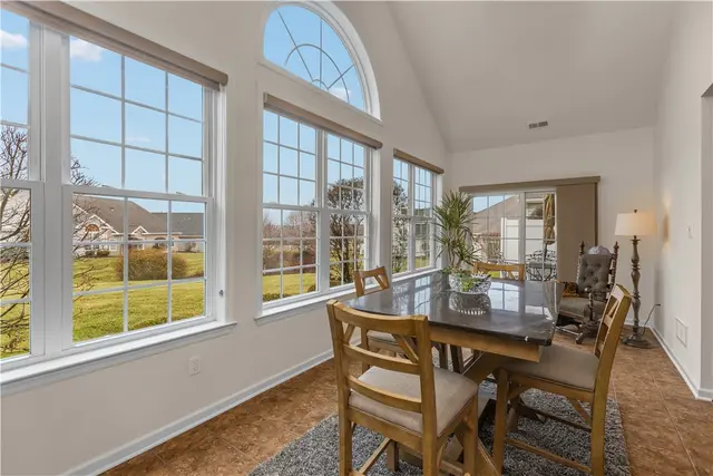 137 Freedom Ln gallery image 19