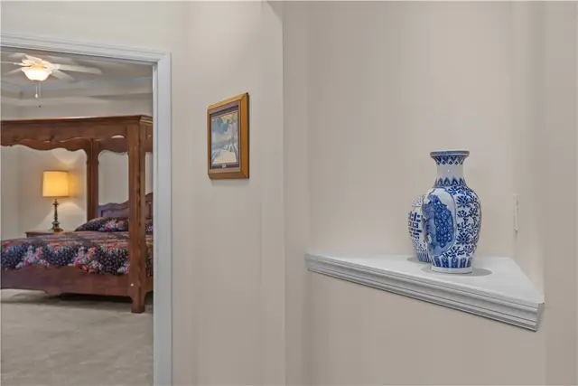 137 Freedom Ln gallery image 20