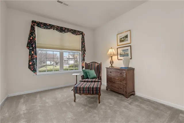 137 Freedom Ln gallery image 24