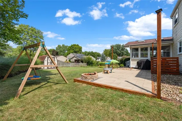 137 Mcdonald Dr gallery image 12