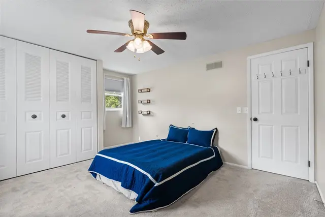 137 Mcdonald Dr gallery image 17