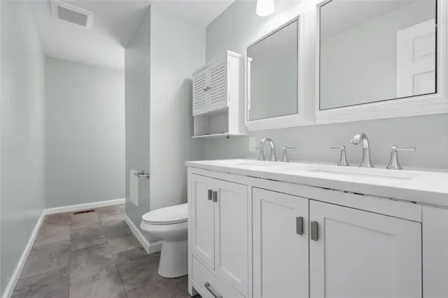 137 Mcdonald Dr gallery image 19