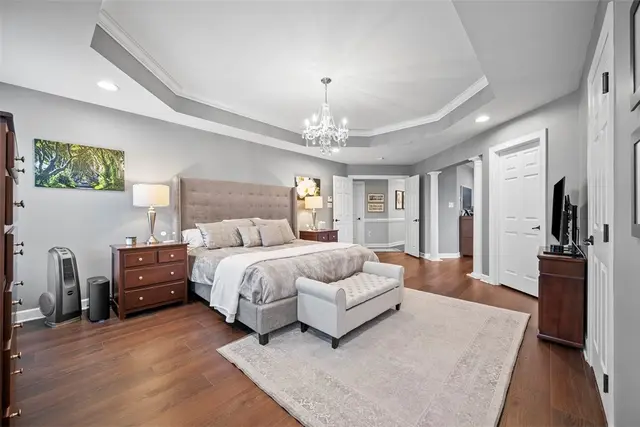137 Sweetwater Drive gallery image 3