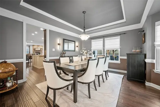 137 Sweetwater Drive gallery image 11
