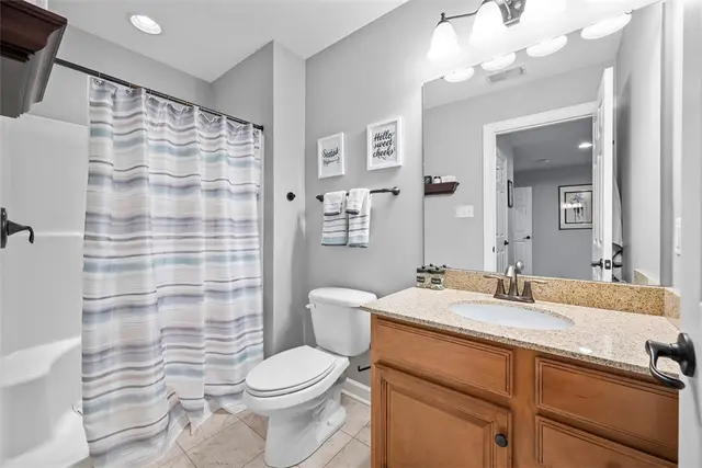 137 Sweetwater Drive gallery image 12