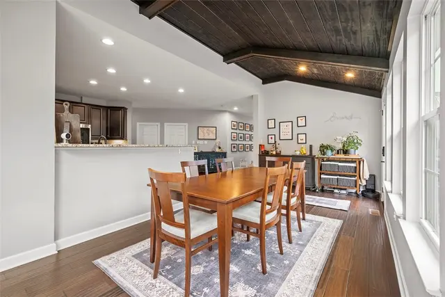 137 Sweetwater Drive gallery image 18