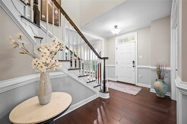 137 Sweetwater Drive gallery image 34