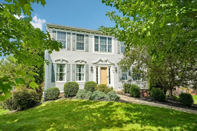 138 Cherrydale COURT