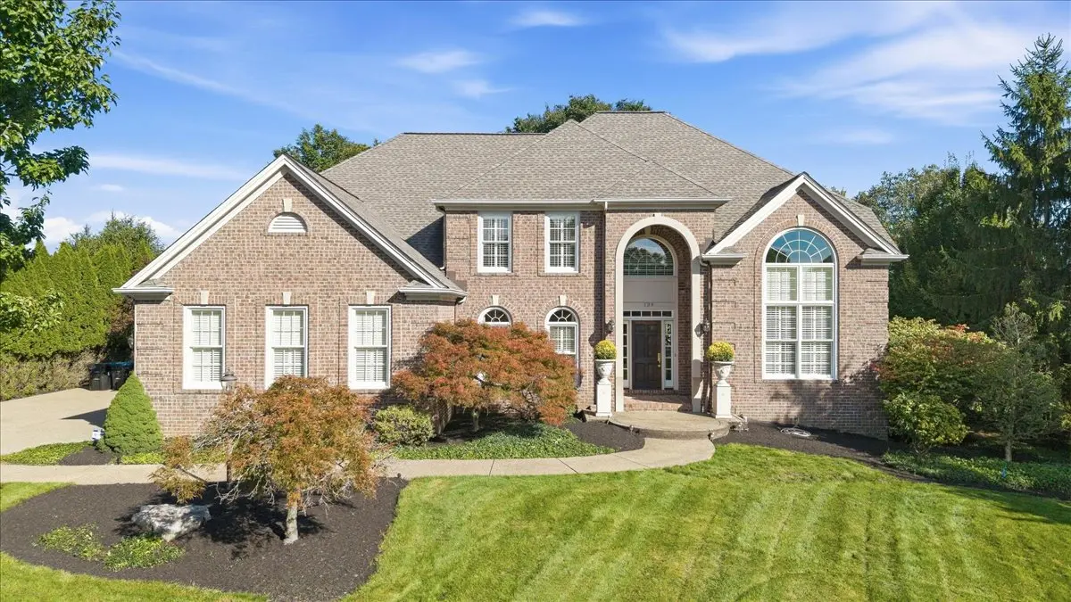 139 Sebago Lake DRIVE
