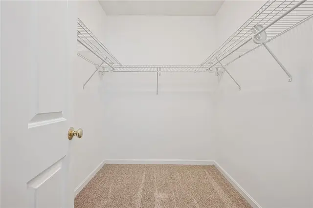 140 Canter Ln gallery image 8