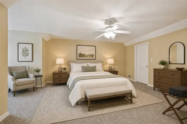 140 Canter Ln gallery image 44
