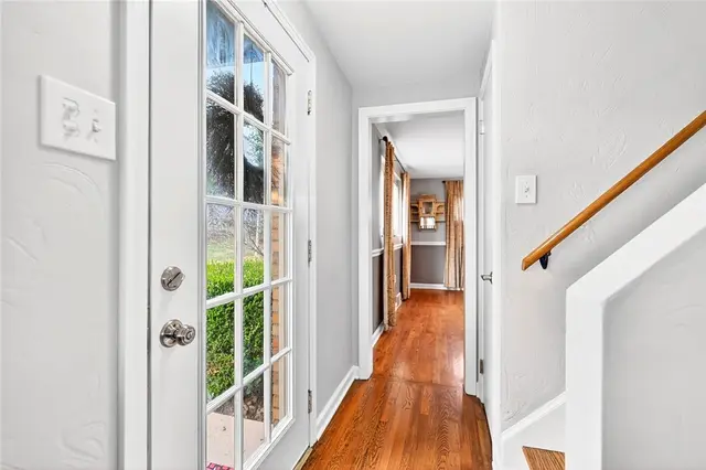 140 McKinney Rd gallery image 6