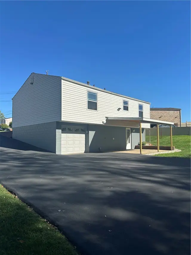 1400 Ivywood Dr gallery image 6