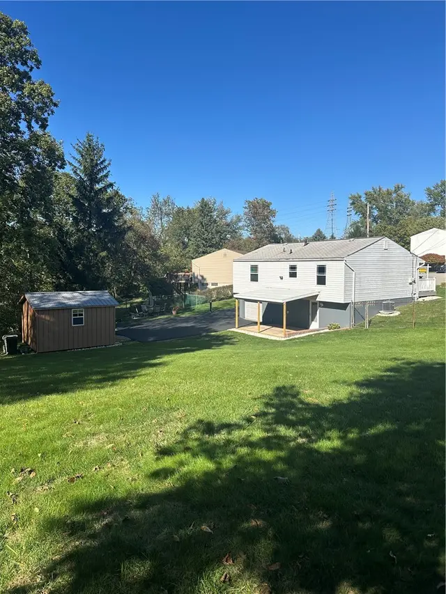 1400 Ivywood Dr gallery image 29