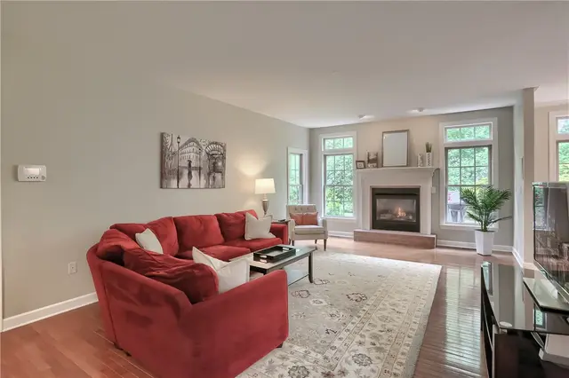 1403 Field Club Ct gallery image 8