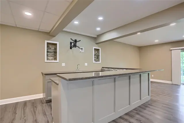 1403 Torrey Pine Drive gallery image 14