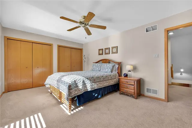1403 Towne Square Dr gallery image 33