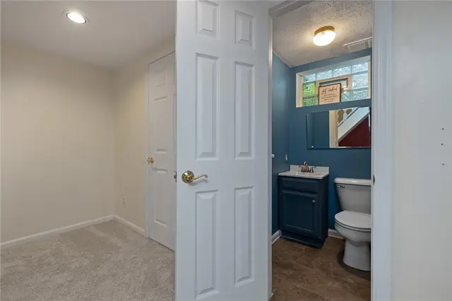 141 Kaylor Rd gallery image 14