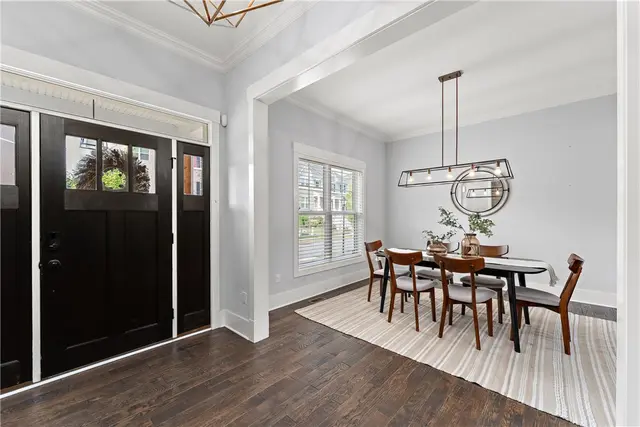 141 Seneca Pl gallery image 41