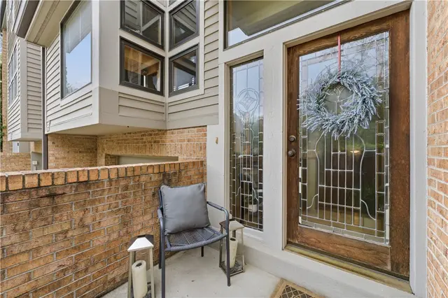 1419 Towne Square Dr gallery image 43