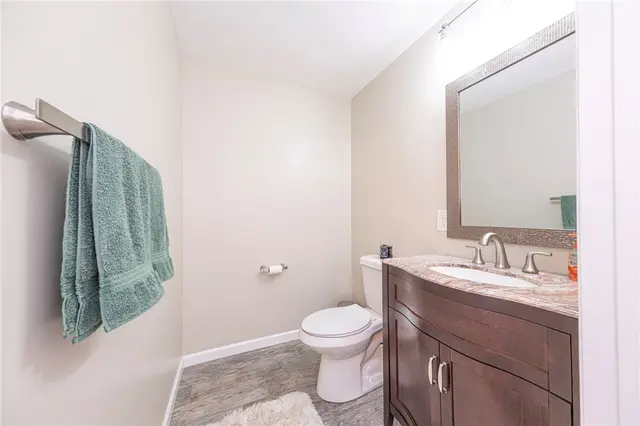 142 DORSCH DRIVE gallery image 15