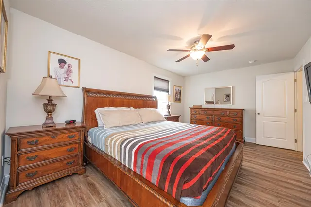 142 DORSCH DRIVE gallery image 18