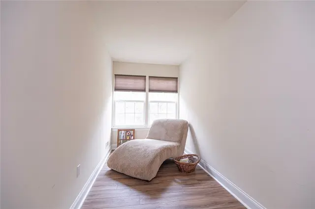 142 DORSCH DRIVE gallery image 20