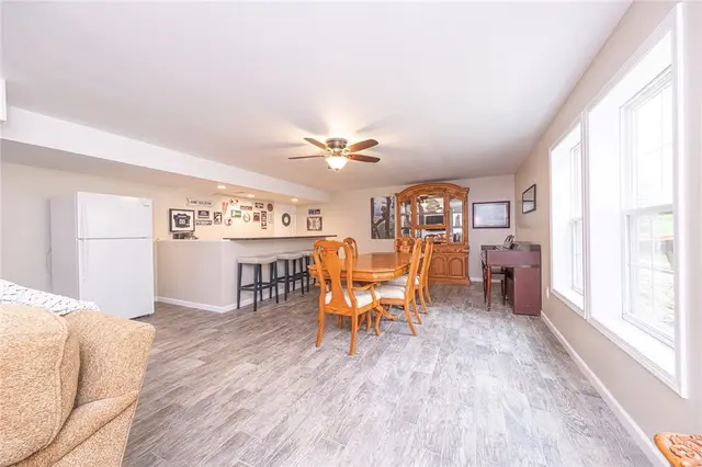 142 DORSCH DRIVE gallery image 27