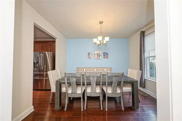 142 DORSCH DRIVE gallery image 39