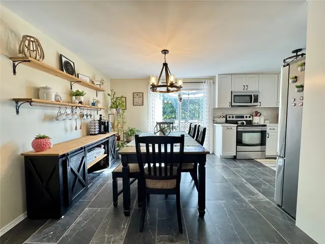 142 Partridge Run Rd gallery image 6