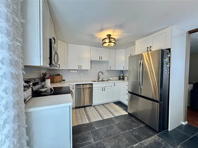 142 Partridge Run Rd gallery image 17