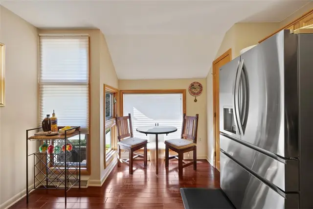 1423 Towne Square Dr gallery image 35