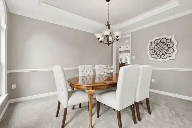 1429 Mystic Valley DRIVE gallery image 19
