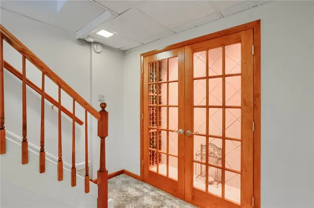 143 Hampshire Drive gallery image 33