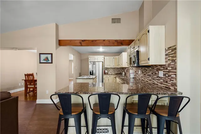 143 Pilgrim Dr gallery image 23