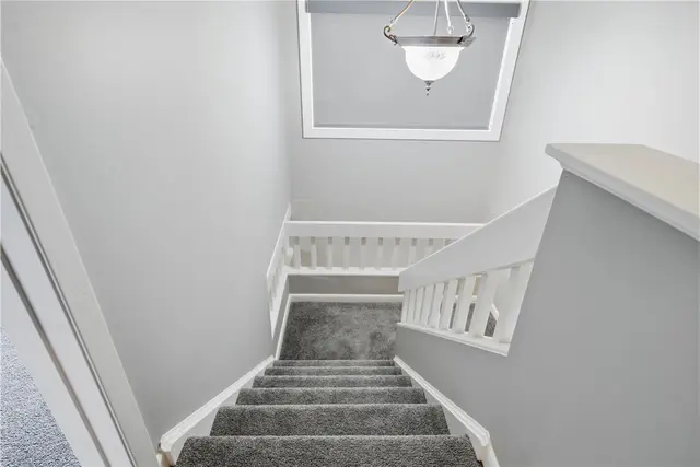 1432 Towne Square Dr gallery image 22