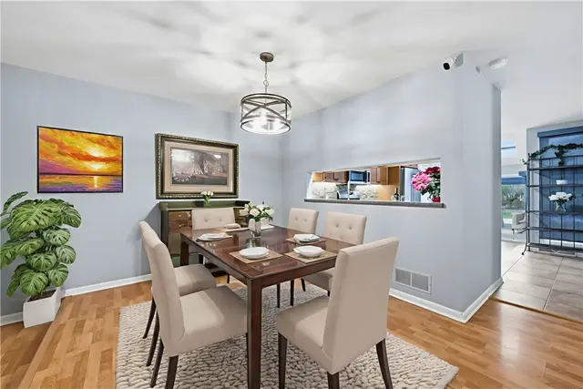 1432 Towne Square Dr gallery image 41