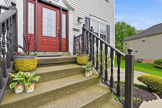 144 Bayberry LANE gallery image 14