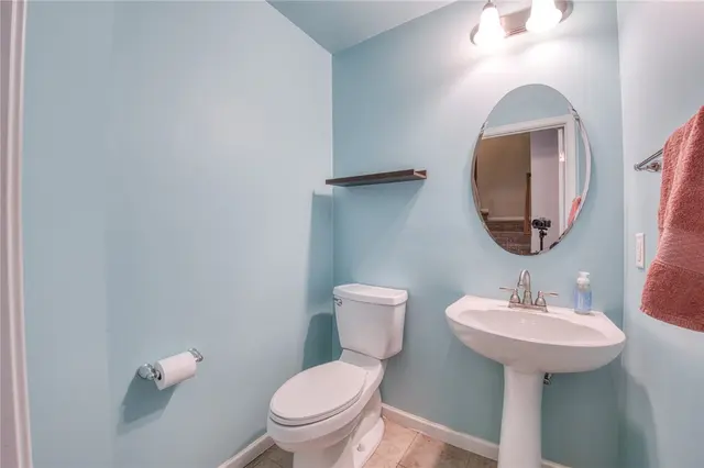 144 Broadstone Dr gallery image 15