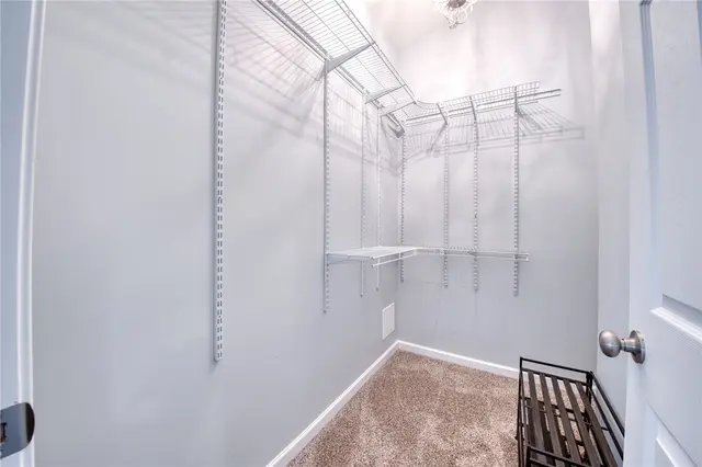144 Broadstone Dr gallery image 26