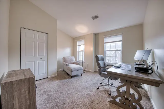 144 Broadstone Dr gallery image 27