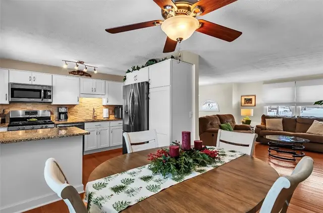 144 Fox Run Rd gallery image 9